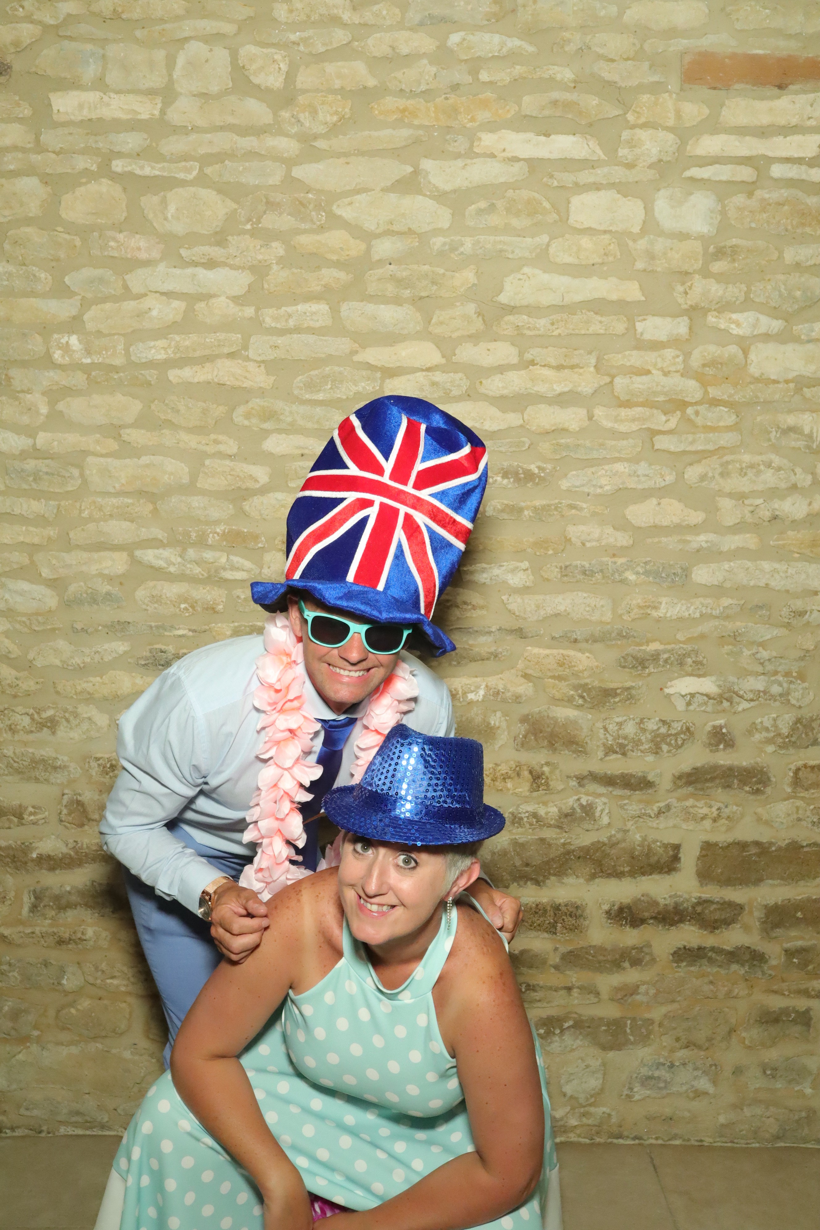 Natalie & Jack’s Wedding | View more photos from the event at gallery.myphotoboothexperience.co.uk/u/MyPhotoBoothExperienceLtd/Natalie-Jack’s-Wedding
